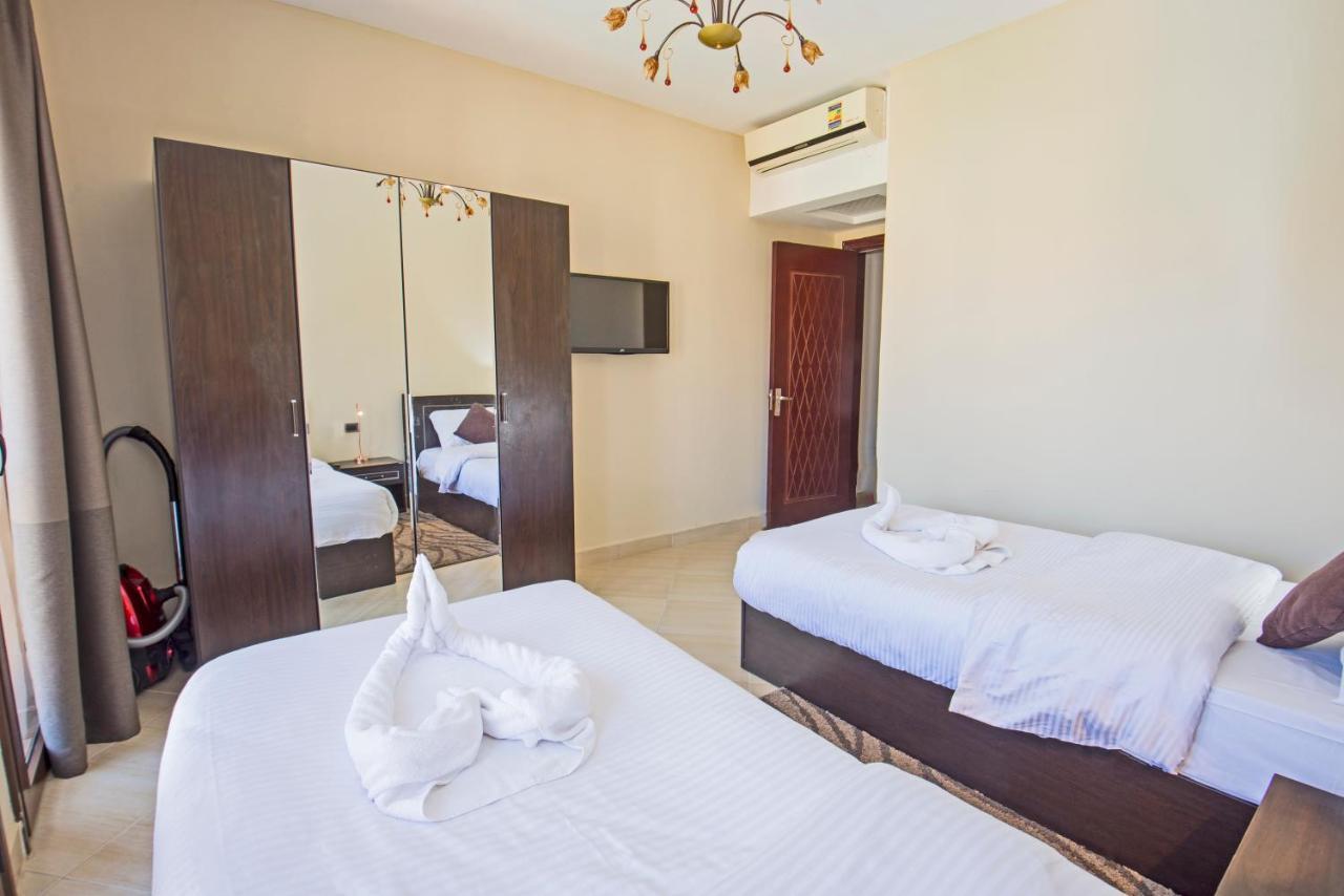 Premium Sea View 2 Bedrooms 2 Bathrooms Apartment Located Within Gravity Hotel & Aquapark Hurghada Exterior foto